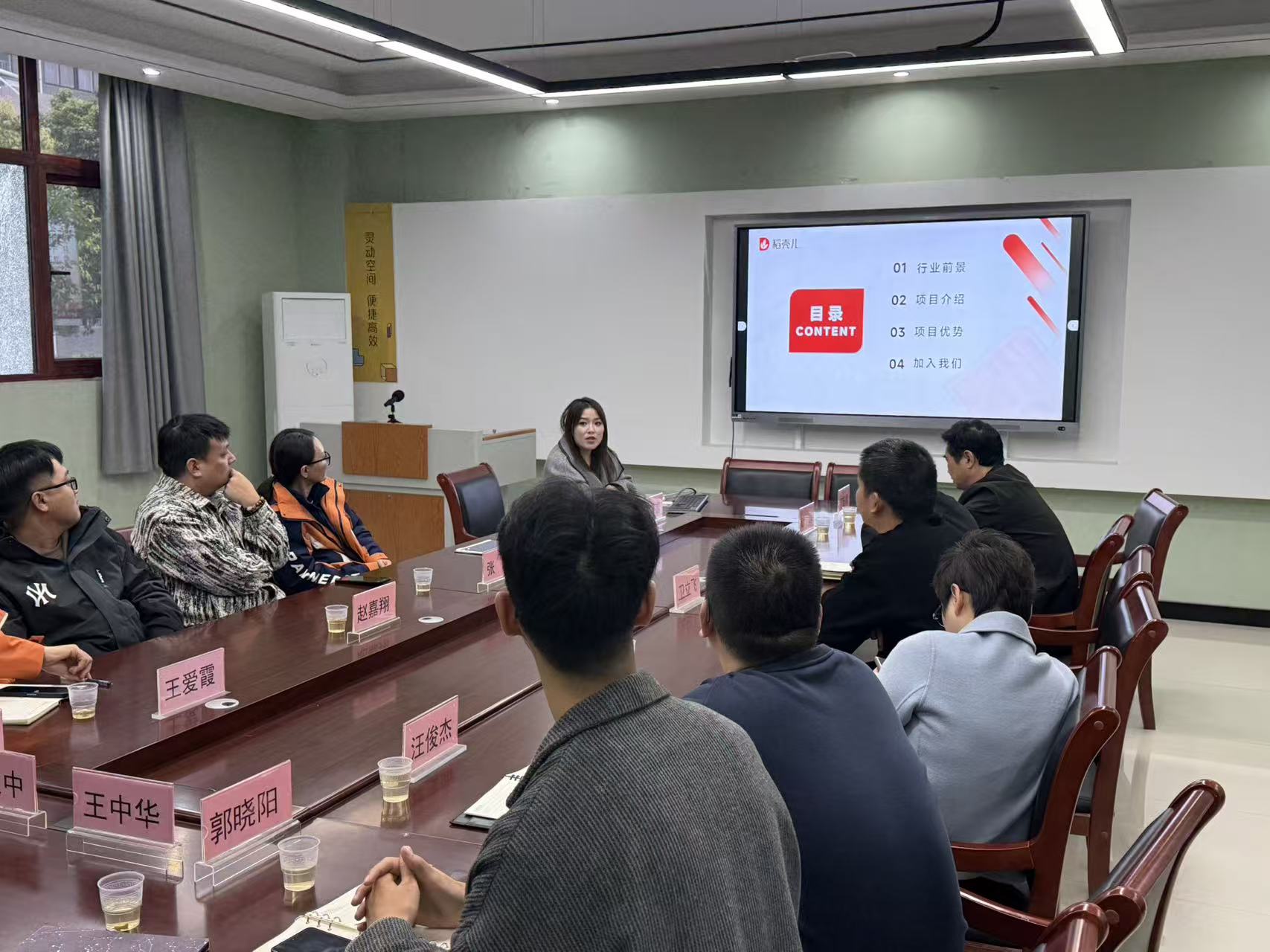 d63ef9a492bc53caf747c7c0a355fff3.jpg d63ef9a492bc53caf747c7c0a355fff3.jpg